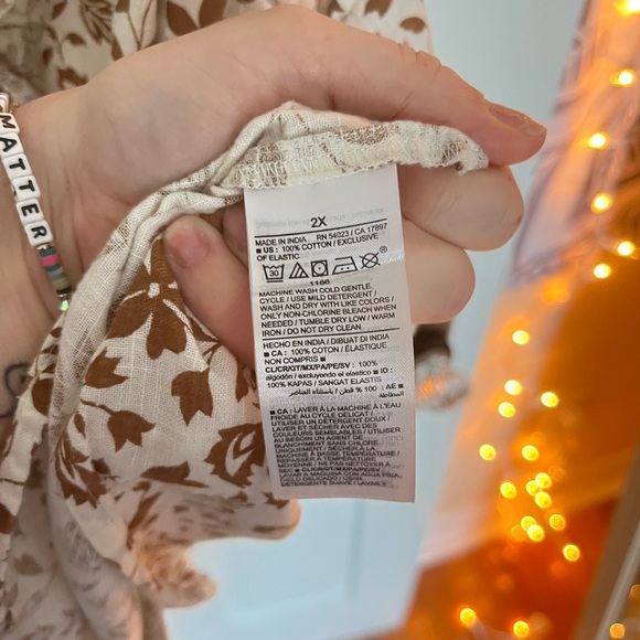 Floral Tank Top Blouse - Picture 2 of 4